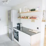 Raum Life - Design In منزل للإقامة هالبرغموس