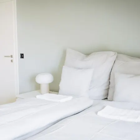 Homestay Raum Life - Design In Hallbergmoos